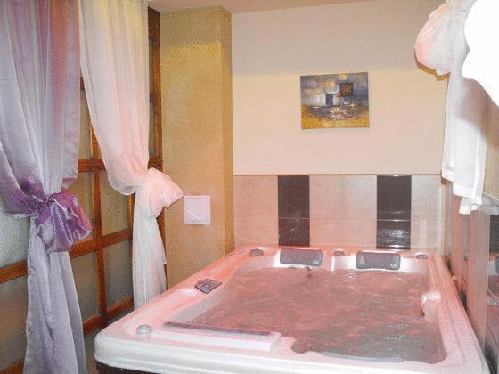 Hotel Park Karnobat Zewnętrze zdjęcie